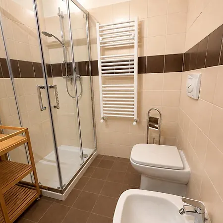 Guest house La Finestra Sulla Basilica - Centro Storico - Bagni Privati Esterni 3*